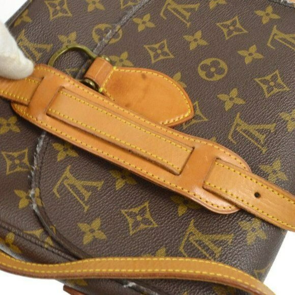 230300NN Authentic Louis Vuitton Crossbody Bag Saint Cloud GM - Picture 4 of 9